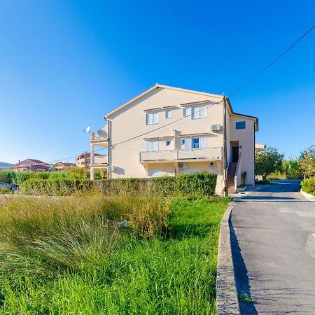 Apartments Marija P لوبار المظهر الخارجي الصورة