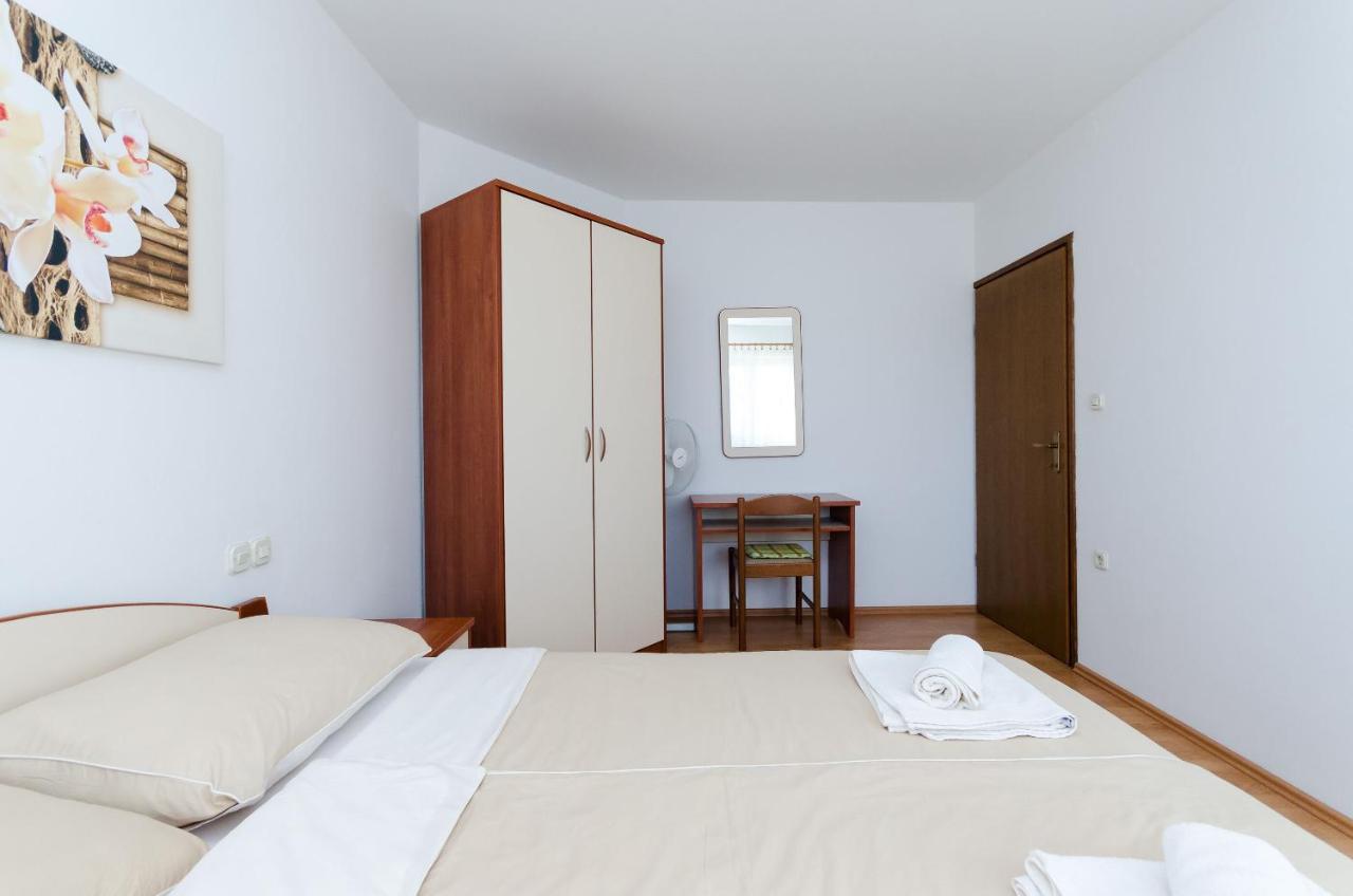 Apartments Marija P لوبار المظهر الخارجي الصورة