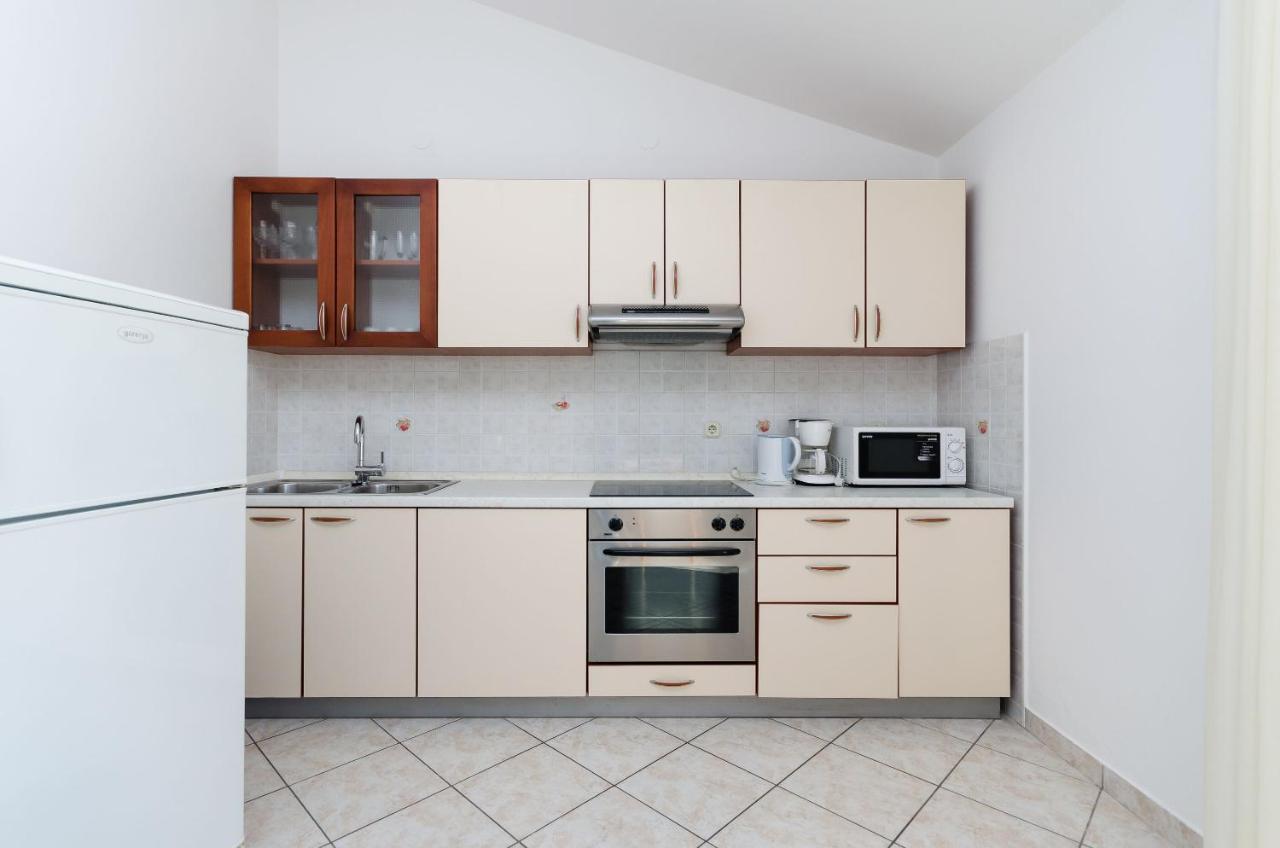 Apartments Marija P لوبار المظهر الخارجي الصورة