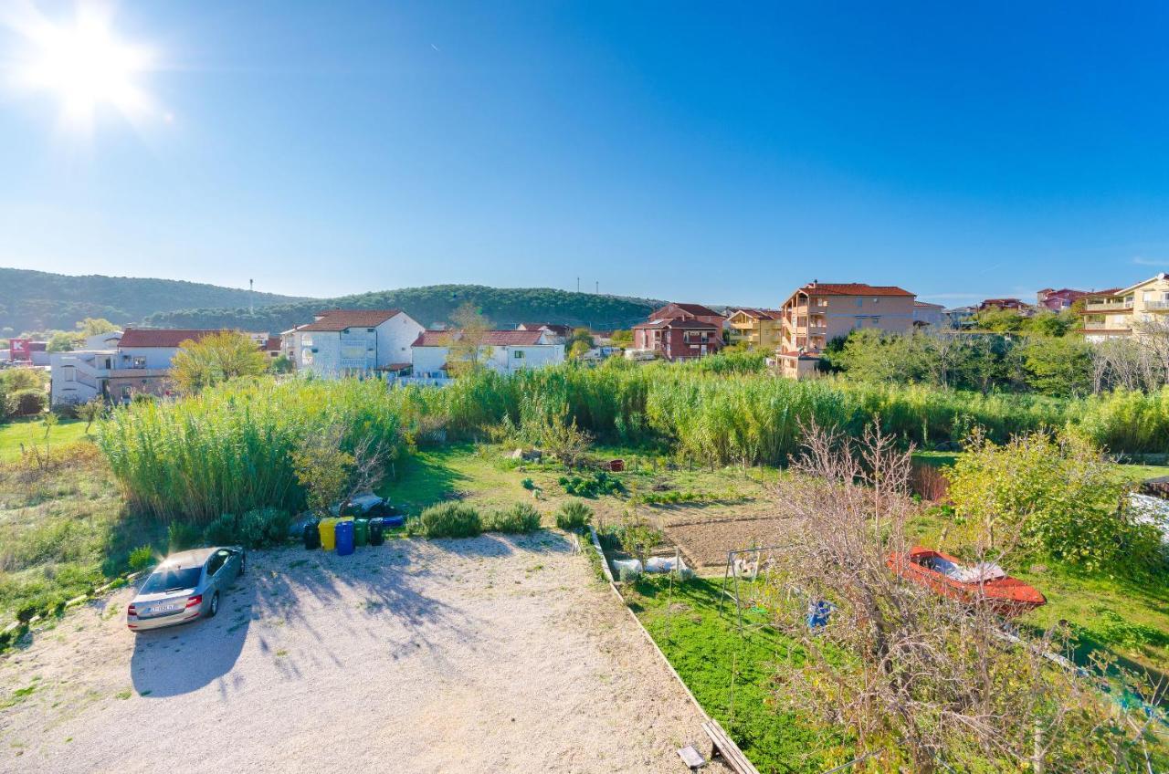 Apartments Marija P لوبار المظهر الخارجي الصورة