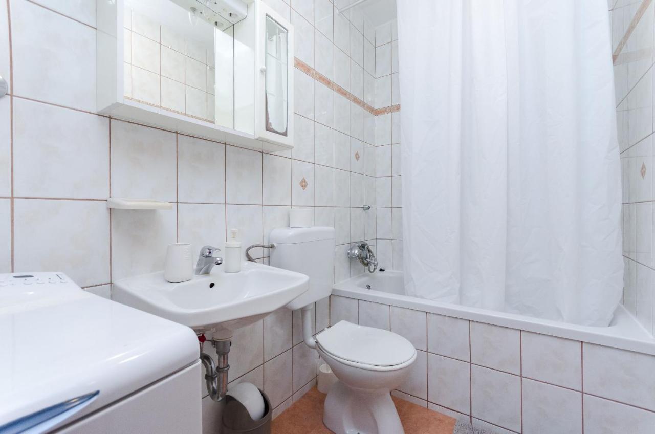 Apartments Marija P لوبار المظهر الخارجي الصورة